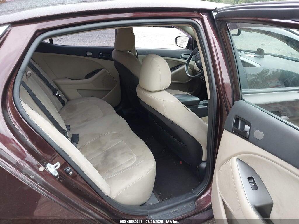 KNAGM4A79B5067320 2011 KIA OPTIMA photo no. 8