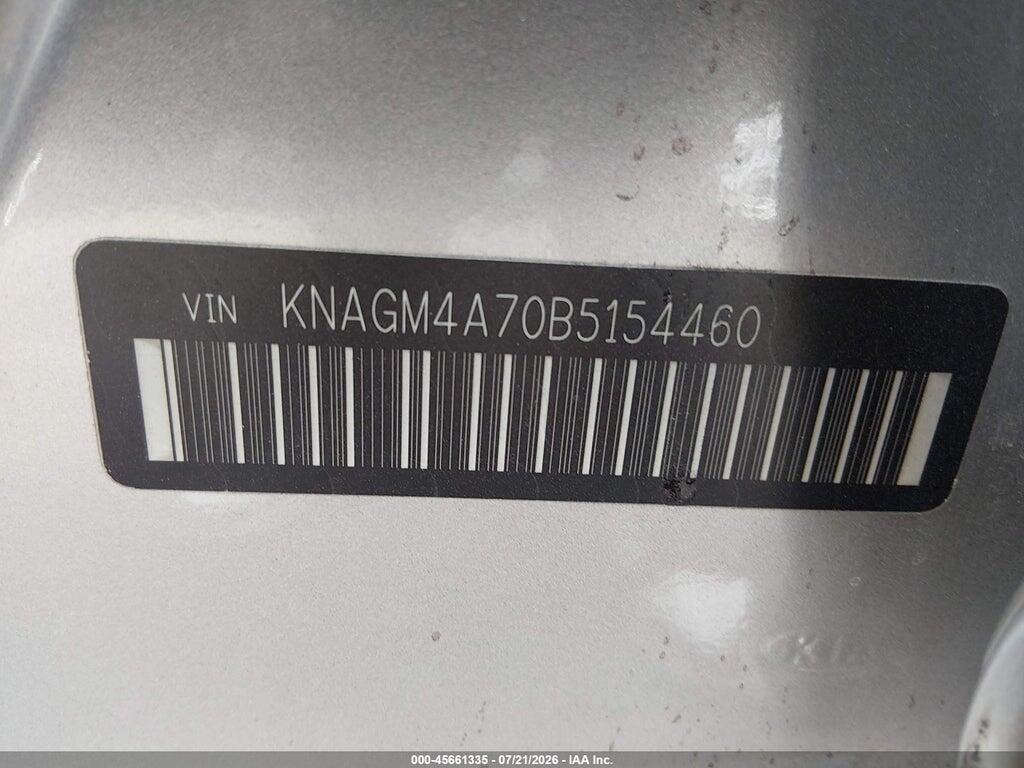 KNAGM4A70B5154460 2011 KIA OPTIMA photo no. 9