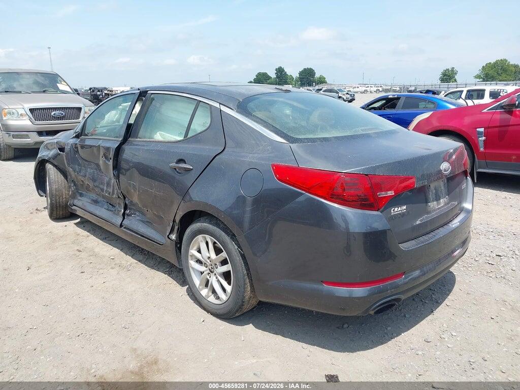 KNAGM4A79B5093321 2011 KIA OPTIMA photo no. 3