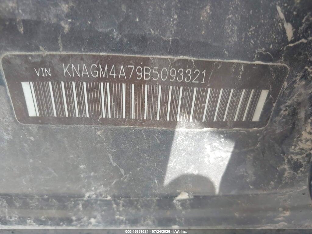 KNAGM4A79B5093321 2011 KIA OPTIMA photo no. 9