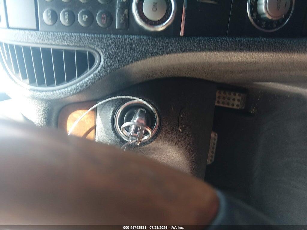 WDBWK5EA0AF230458 2010 MERCEDES-BENZ SLK 300 photo no. 11
