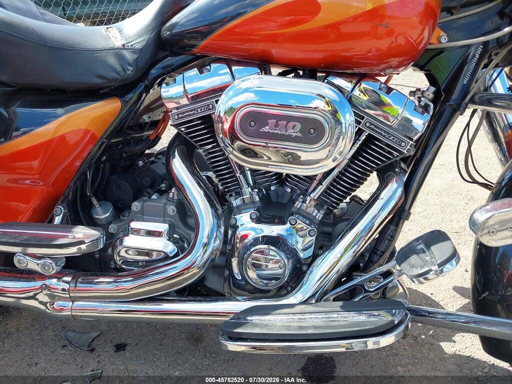 1HD1PR819DB957785 2013 HARLEY-DAVIDSON FLHTCUSE photo no. 8