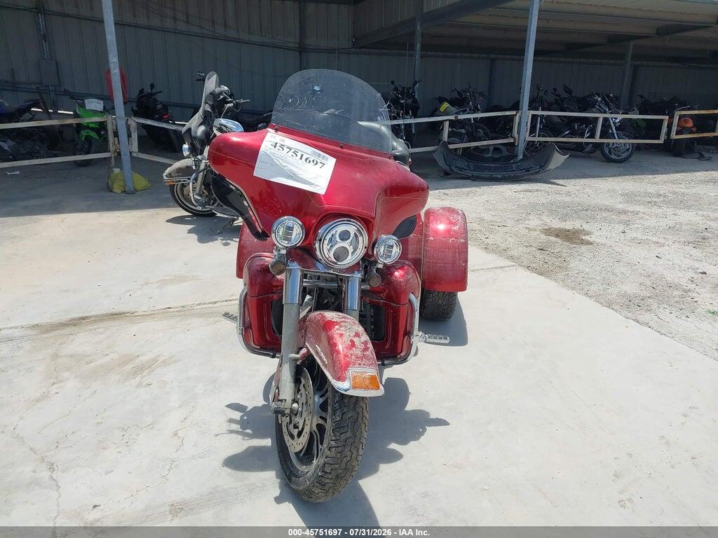 1HD1MAM11DB853520 2013 HARLEY-DAVIDSON FLHTCUTG photo no. 5