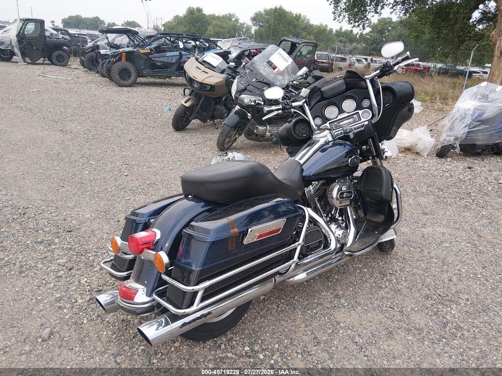 1HD1FCM18DB656544 2013 HARLEY-DAVIDSON FLHTCU photo no. 4