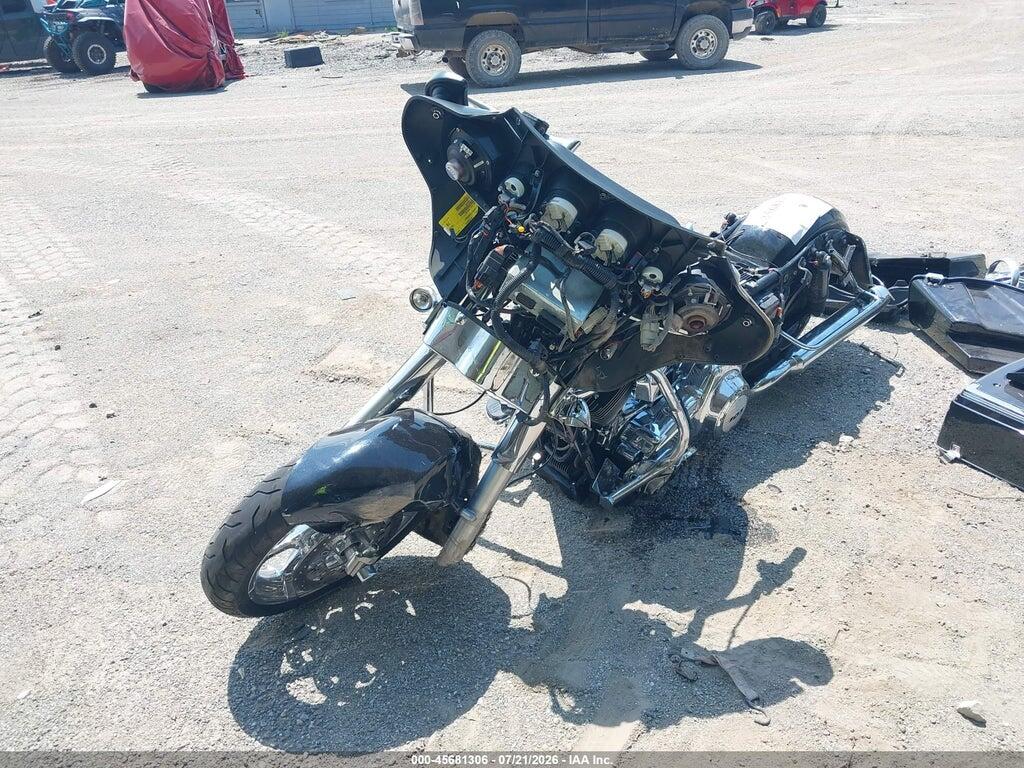 1HD1KBM16DB605629 2013 HARLEY-DAVIDSON FLHX photo no. 2