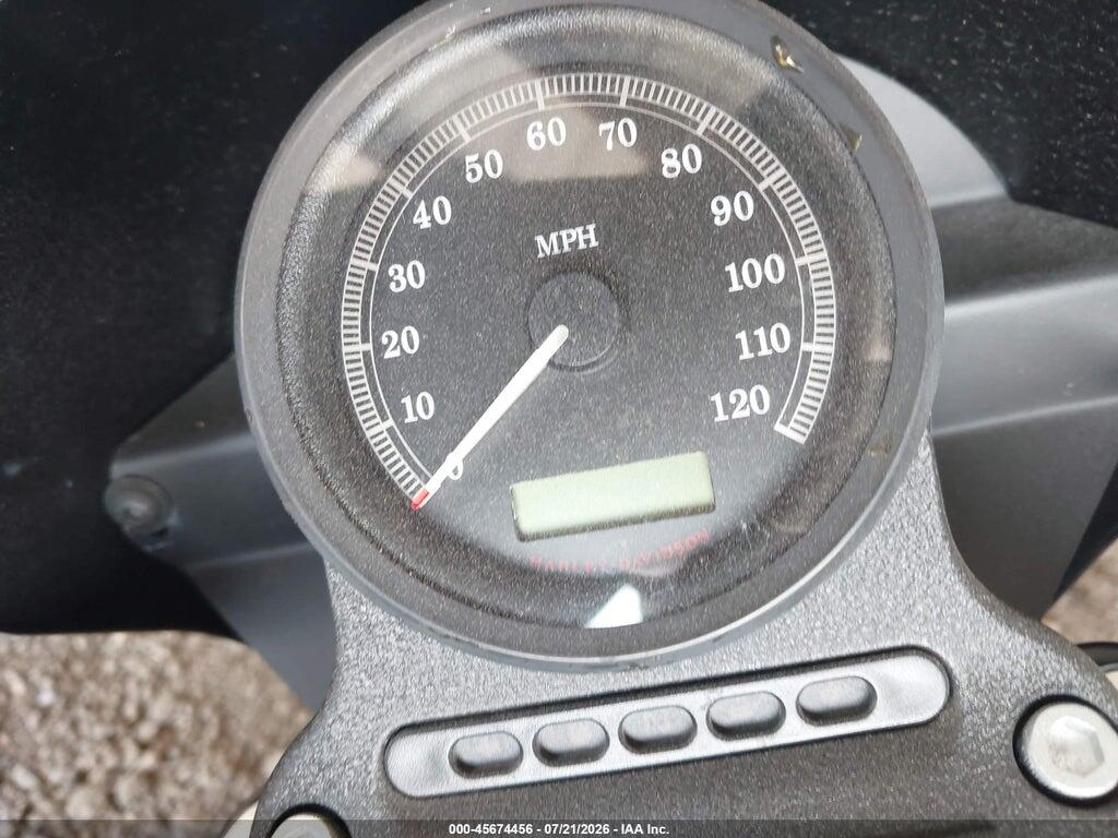 1HD4LE216DC414088 2013 HARLEY-DAVIDSON XL883 photo no. 7