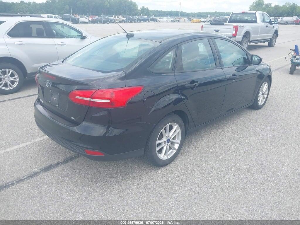 1FADP3F2XJL327583 2018 FORD FOCUS photo no. 4