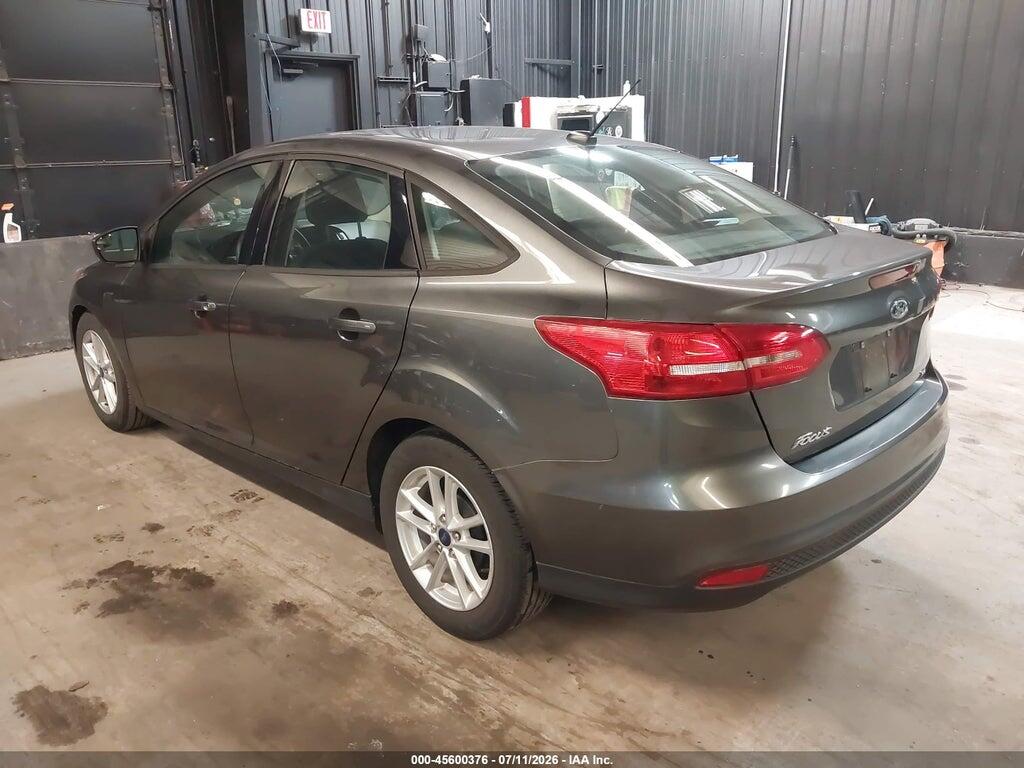 1FADP3F24JL328230 2018 FORD FOCUS photo no. 3