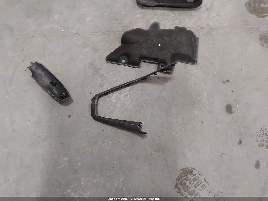 1FADP3F22JL327464 2018 FORD FOCUS photo no. 12