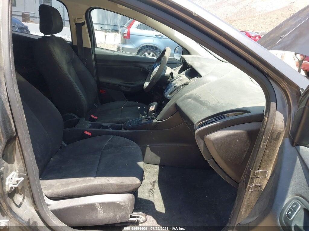 1FADP3E23JL287915 2018 FORD FOCUS photo no. 5