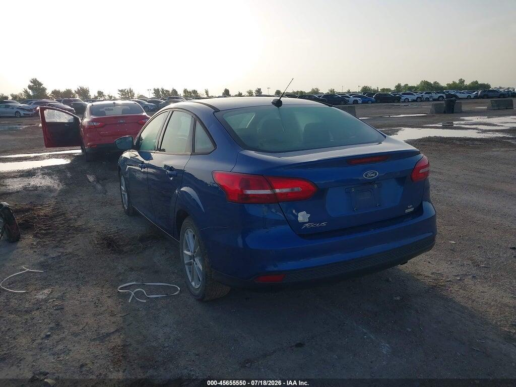 1FADP3FEXJL205249 2018 FORD FOCUS photo no. 3