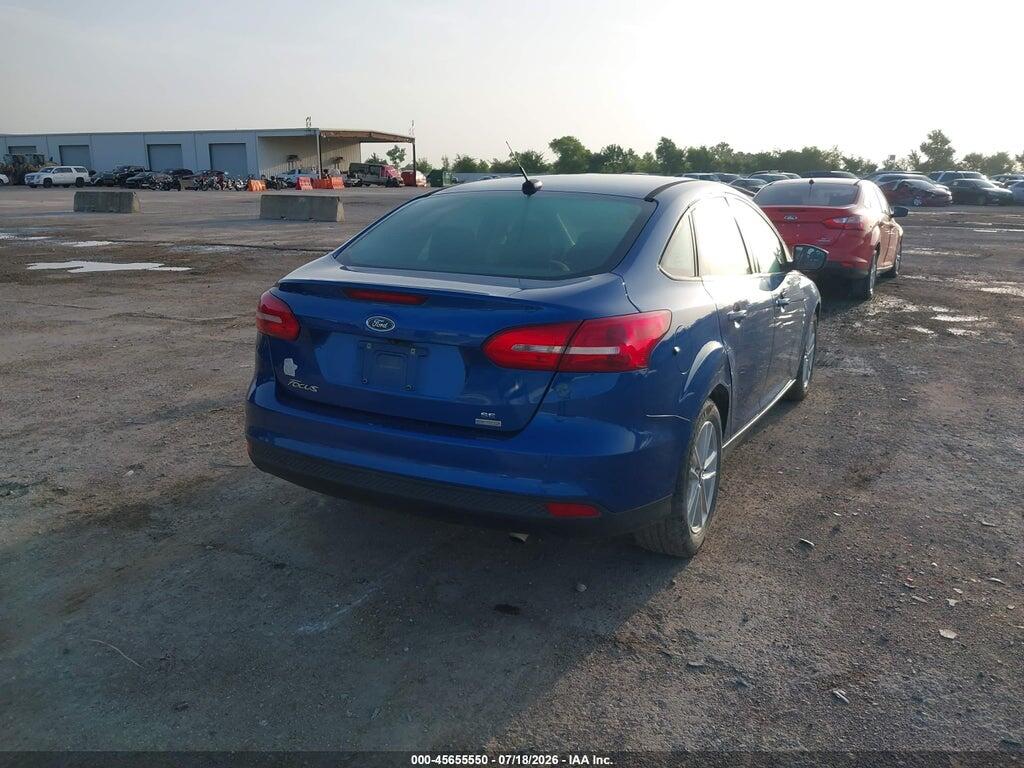 1FADP3FEXJL205249 2018 FORD FOCUS photo no. 4