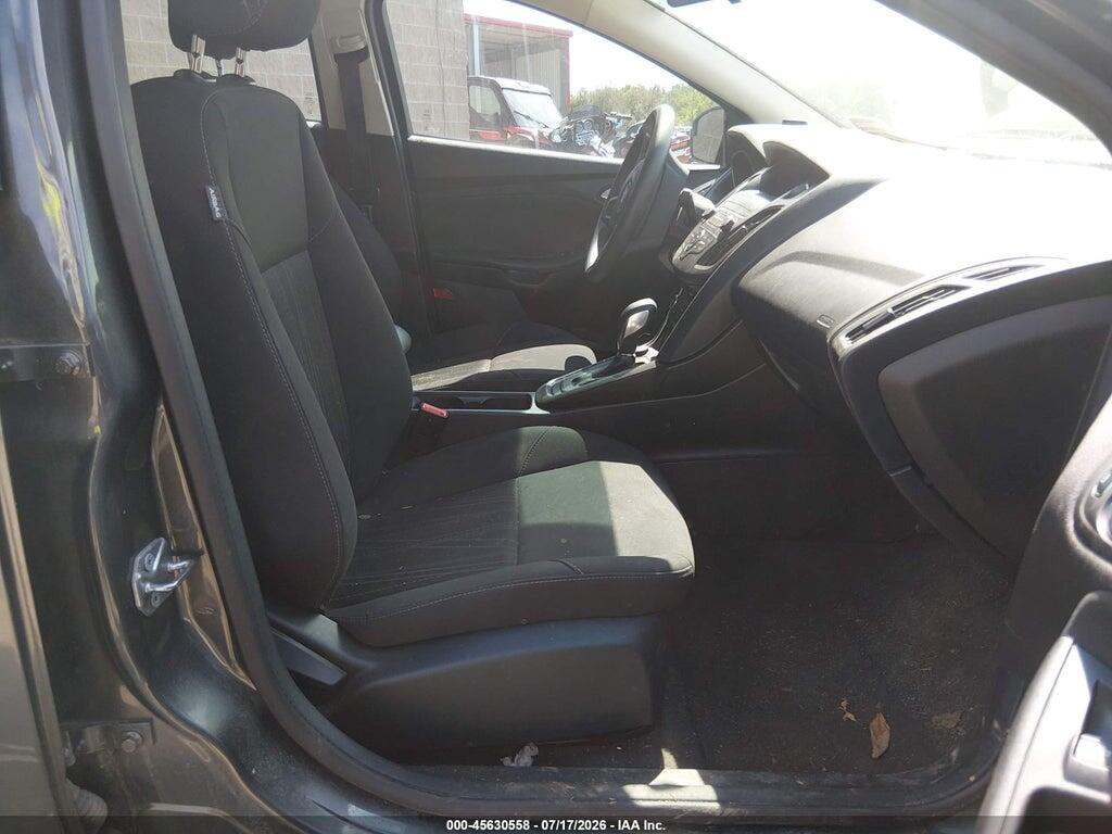 1FADP3F23JL213831 2018 FORD FOCUS photo no. 5