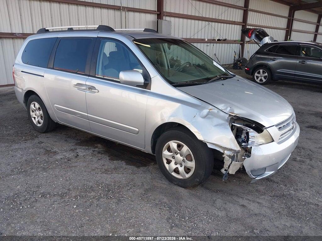 KNDMB233586220708 2008 KIA SEDONA photo no. 1