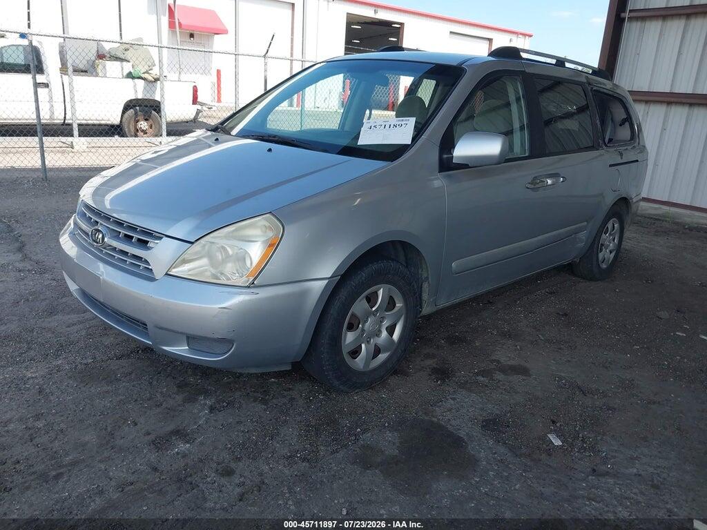 KNDMB233586220708 2008 KIA SEDONA photo no. 2
