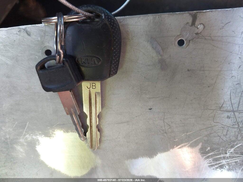 KNADE123786337822 2008 KIA RIO photo no. 11