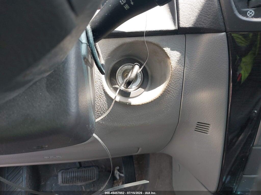 KNDJD736985805656 2008 KIA SORENTO photo no. 11