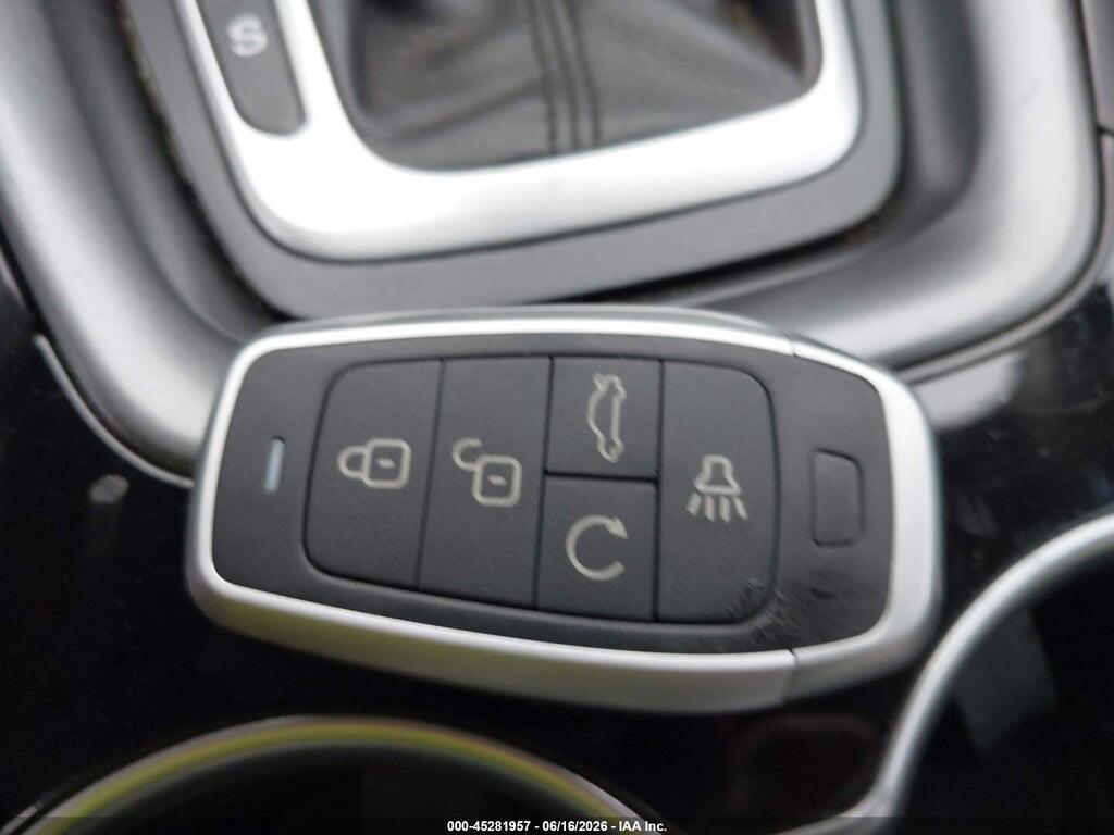 3FA6P0K98GR390010 2016 FORD FUSION photo no. 11