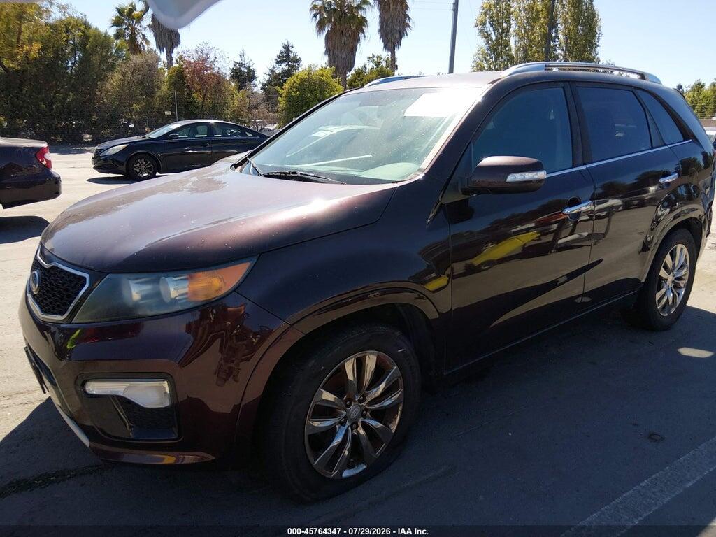 5XYKW4A23BG092555 2011 KIA SORENTO photo no. 2