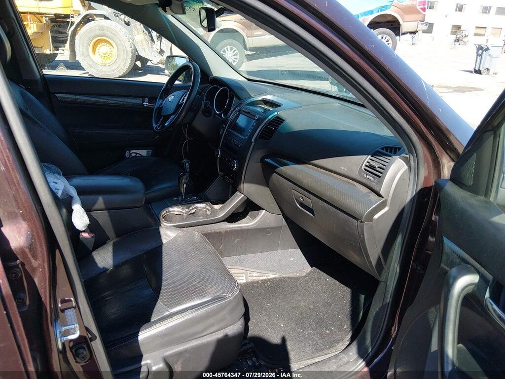 5XYKW4A23BG092555 2011 KIA SORENTO photo no. 5