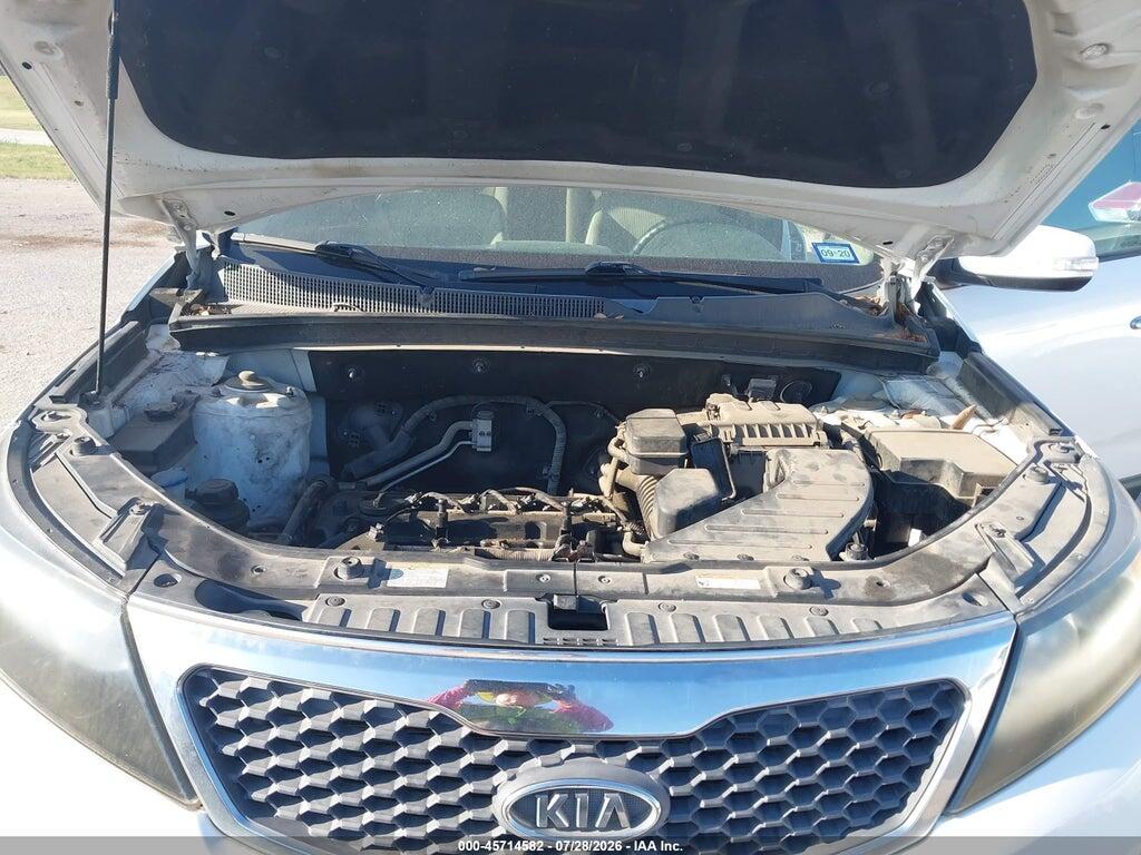 5XYKT3A19BG089413 2011 KIA SORENTO photo no. 10