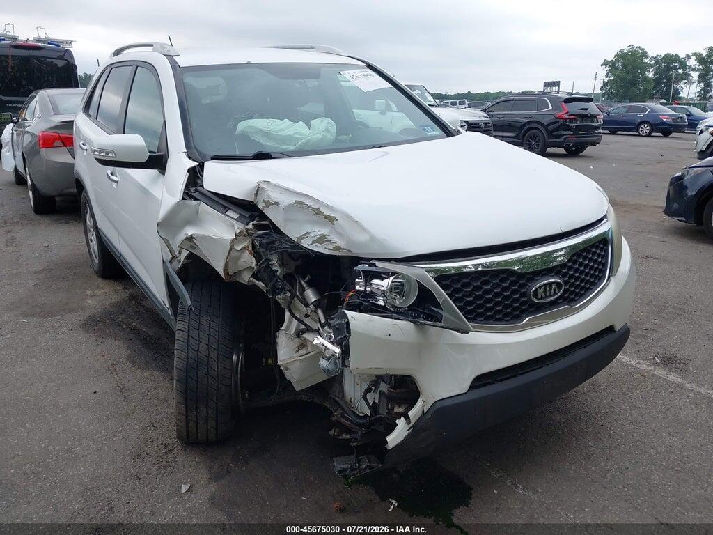 5XYKTDA10BG144269 2011 KIA SORENTO photo no. 6