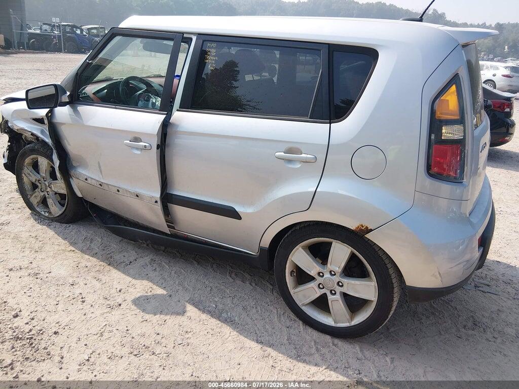 KNDJT2A22B7705979 2011 KIA SOUL photo no. 3