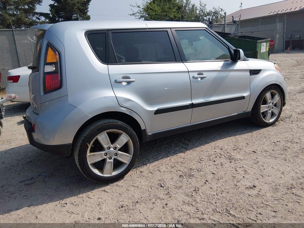 KNDJT2A22B7705979 2011 KIA SOUL photo no. 4