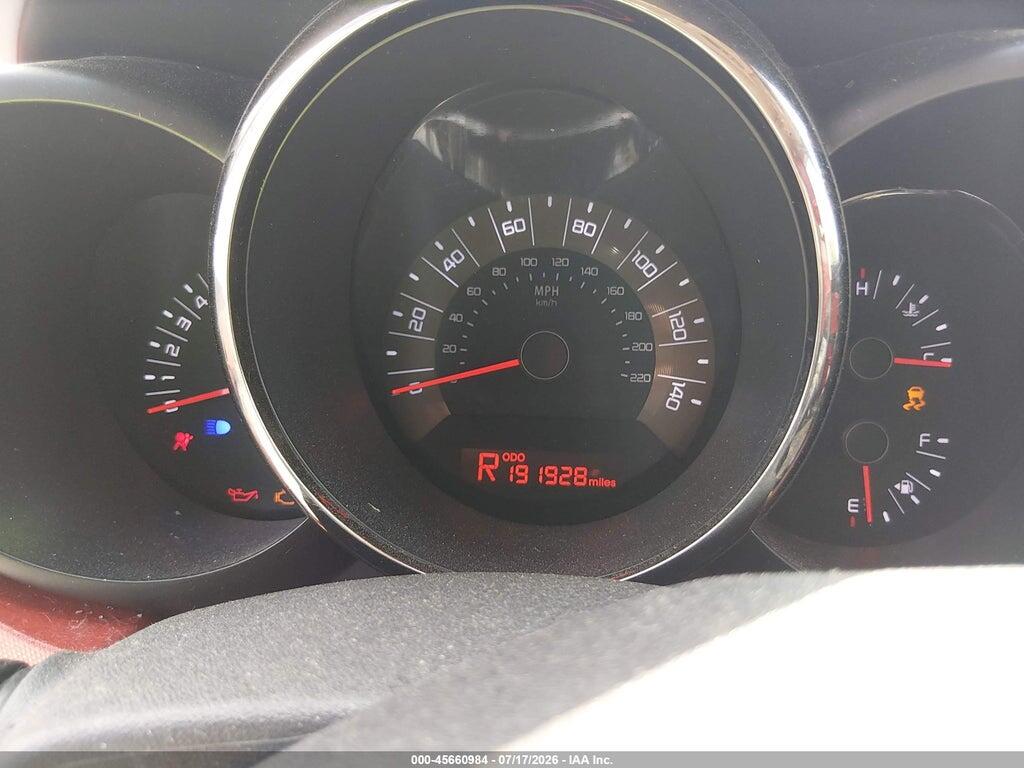 KNDJT2A22B7705979 2011 KIA SOUL photo no. 7
