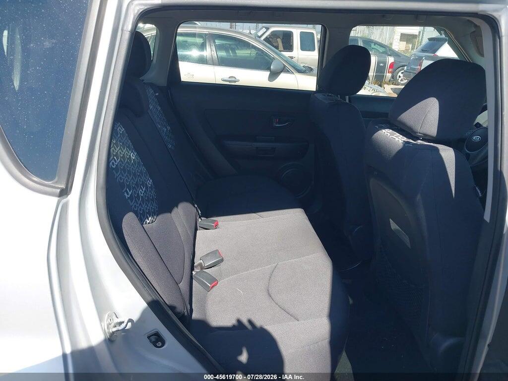 KNDJT2A22B7721986 2011 KIA SOUL photo no. 8