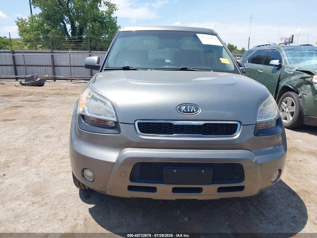 KNDJT2A2XB7319195 2011 KIA SOUL photo no. 12