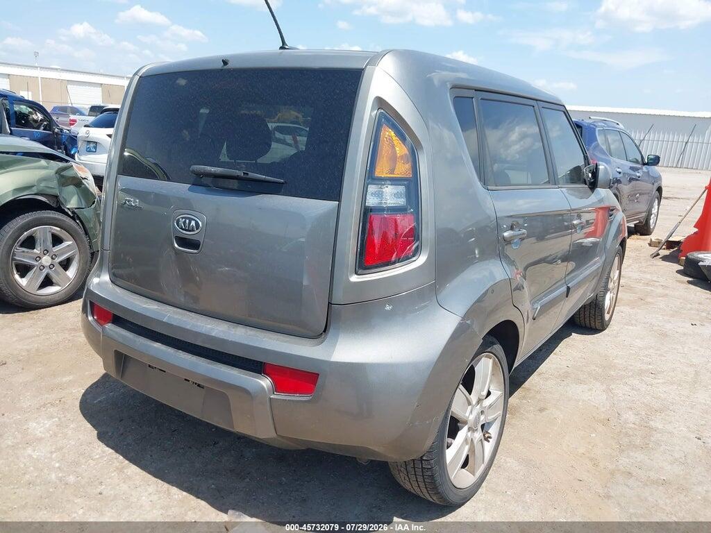 KNDJT2A2XB7319195 2011 KIA SOUL photo no. 4