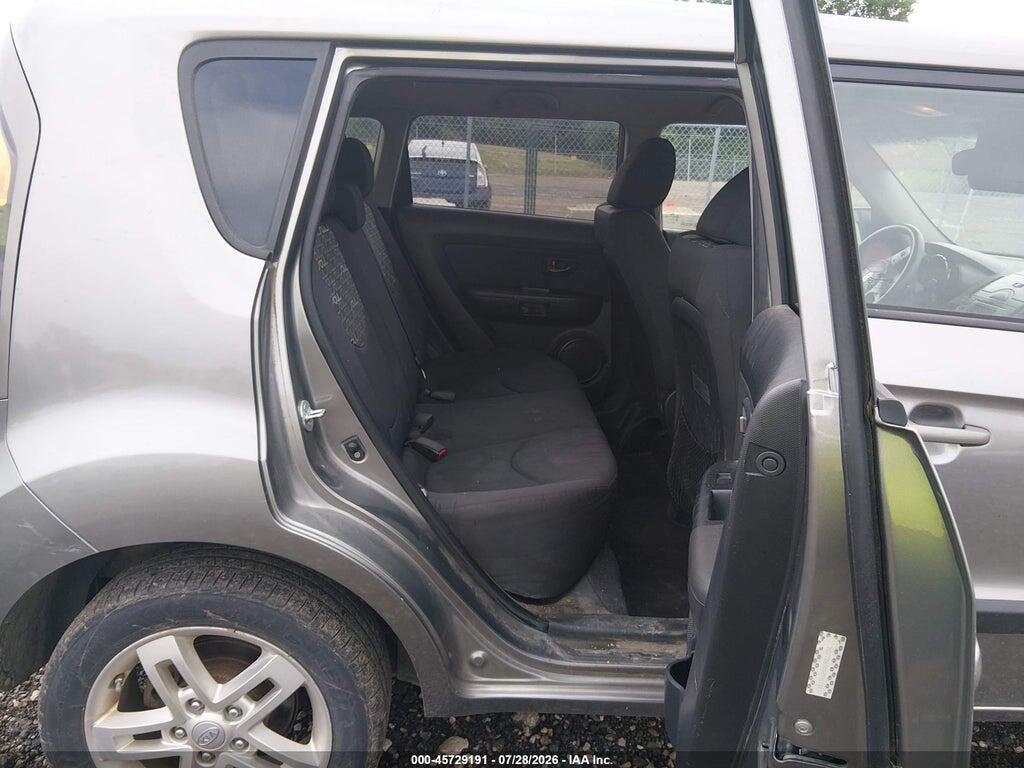 KNDJT2A20B7260383 2011 KIA SOUL photo no. 8