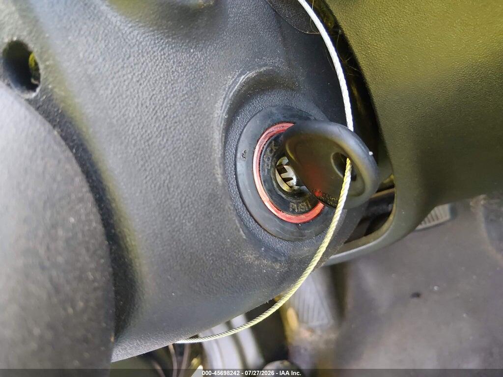 KNDJT2A29B7709981 2011 KIA SOUL photo no. 11