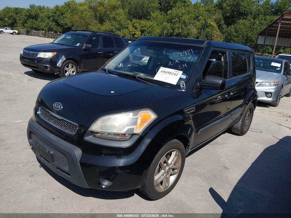 KNDJT2A29B7709981 2011 KIA SOUL photo no. 2