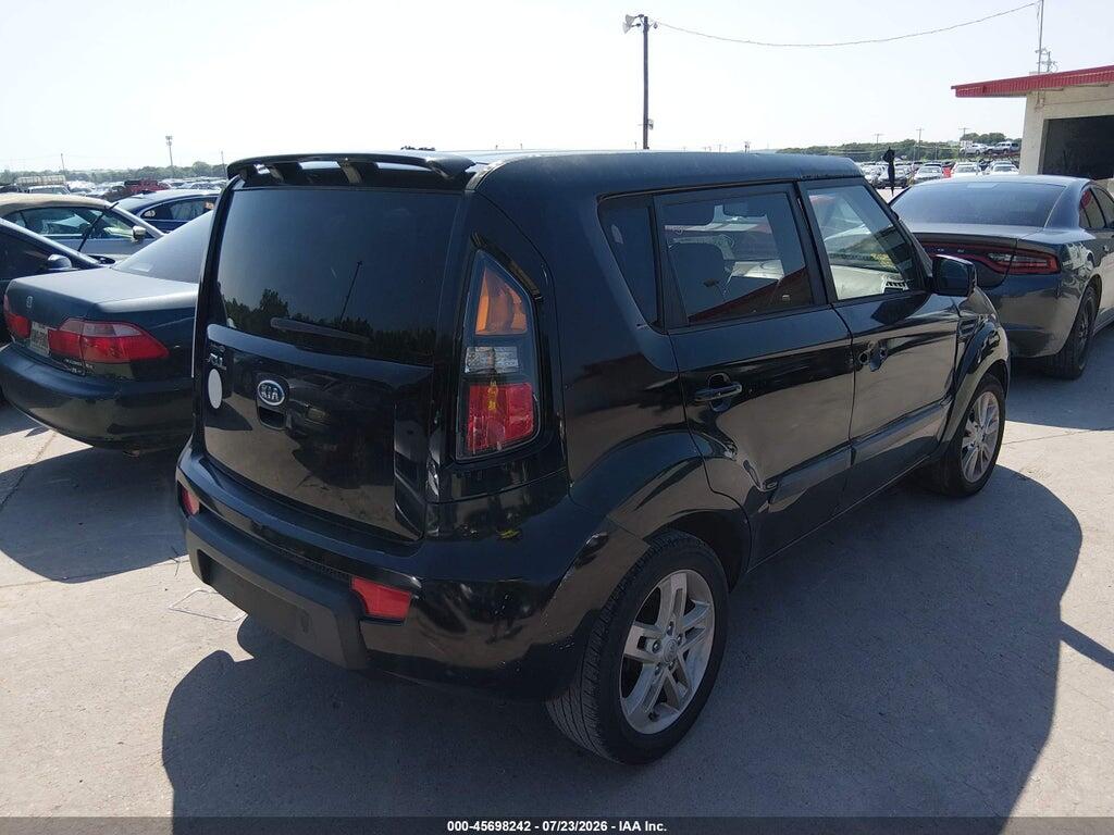 KNDJT2A29B7709981 2011 KIA SOUL photo no. 4