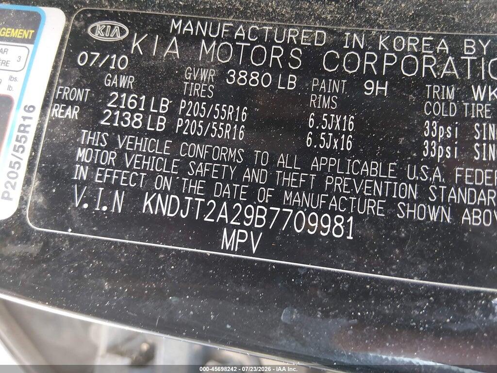 KNDJT2A29B7709981 2011 KIA SOUL photo no. 9