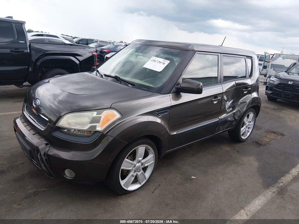 KNDJT2A22B7281073 2011 KIA SOUL photo no. 2