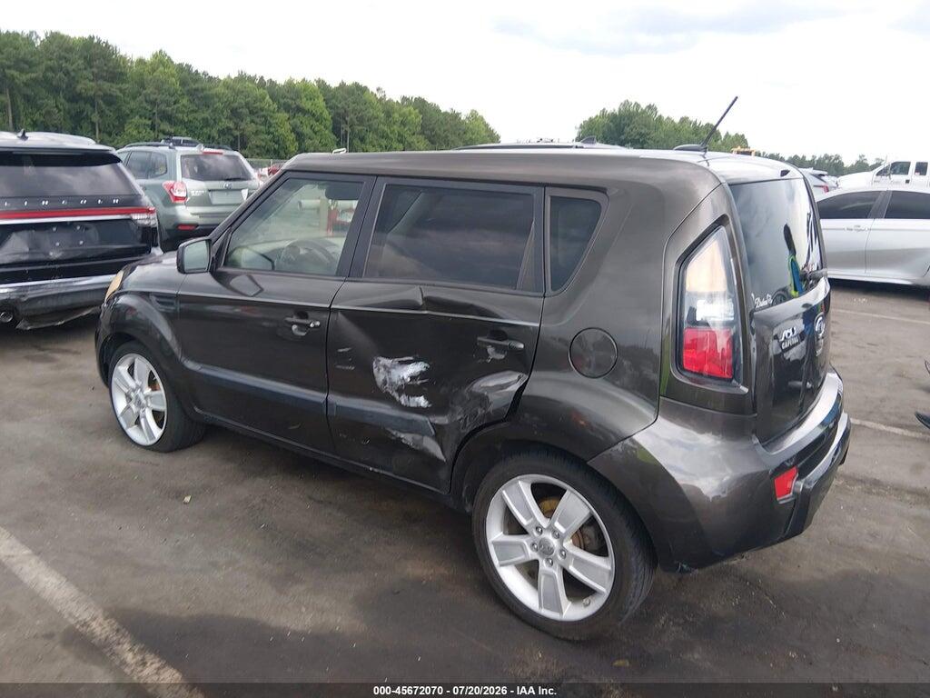 KNDJT2A22B7281073 2011 KIA SOUL photo no. 3