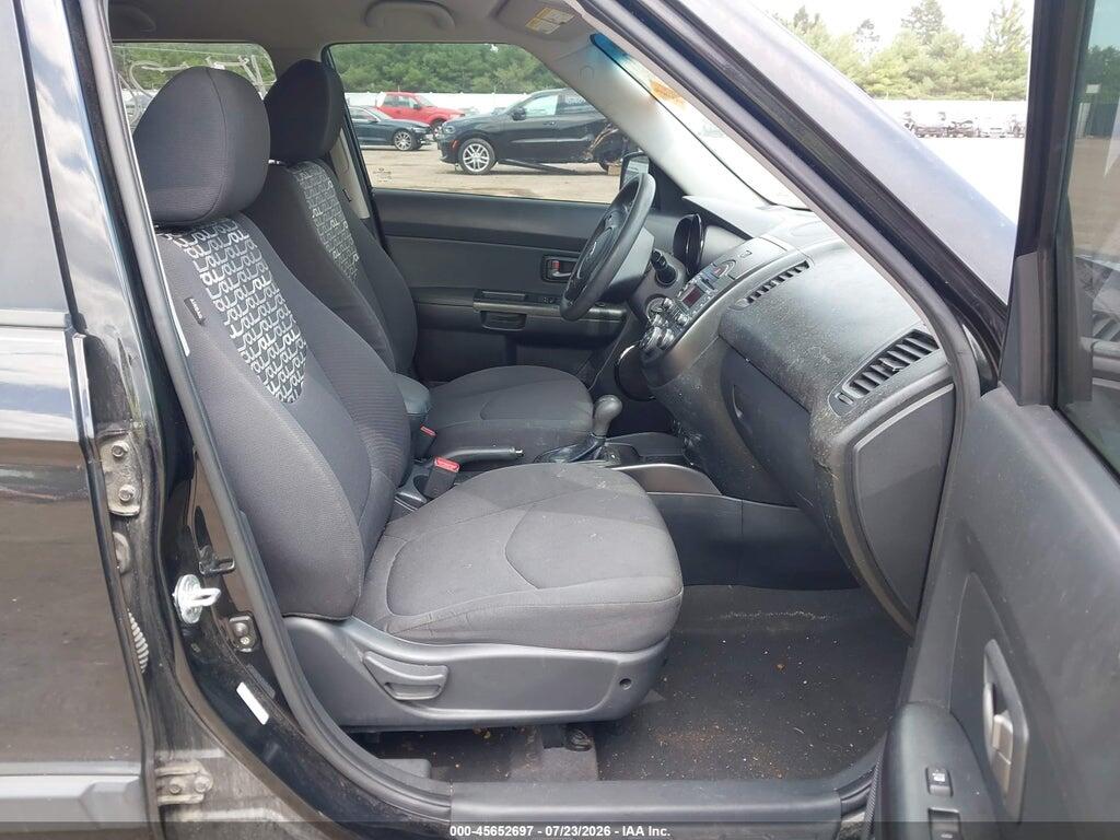 KNDJT2A28B7195430 2011 KIA SOUL photo no. 5