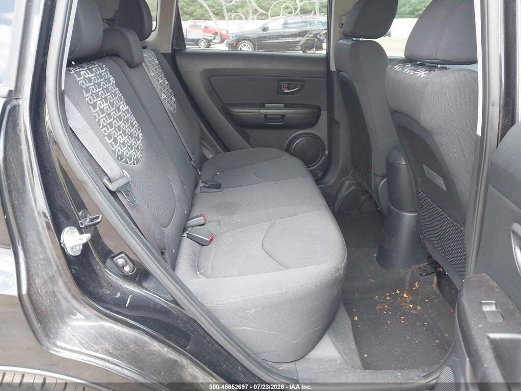 KNDJT2A28B7195430 2011 KIA SOUL photo no. 8