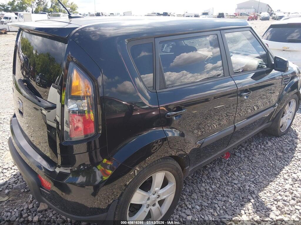 KNDJT2A20B7214102 2011 KIA SOUL photo no. 4