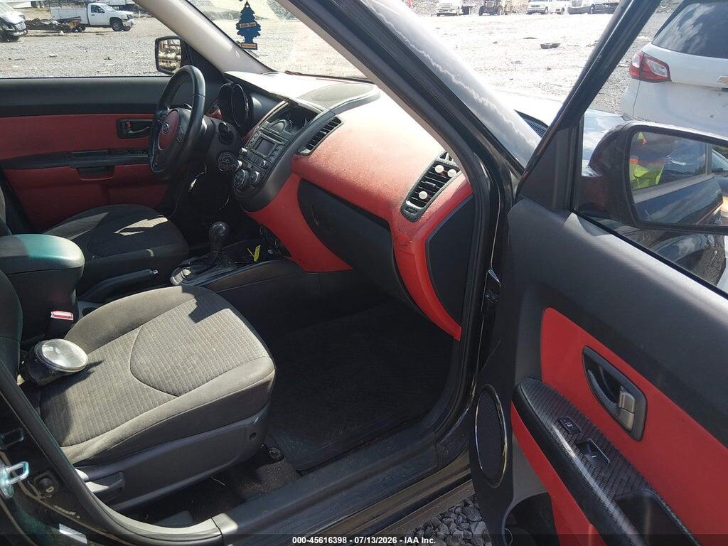 KNDJT2A20B7214102 2011 KIA SOUL photo no. 5