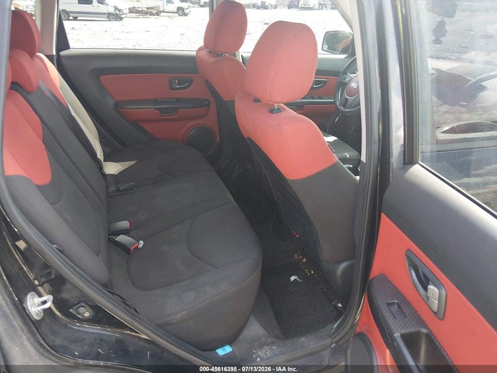 KNDJT2A20B7214102 2011 KIA SOUL photo no. 8