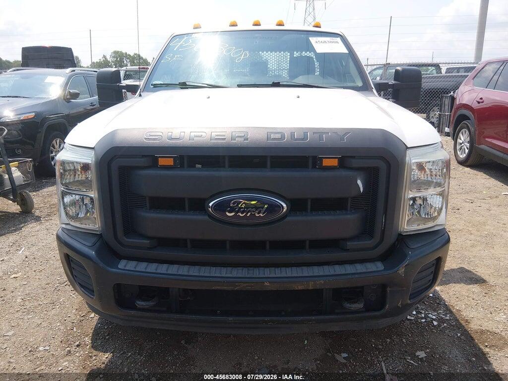 1FD8X3ET0CEC13066 2012 FORD F-350 CHASSIS photo no. 12