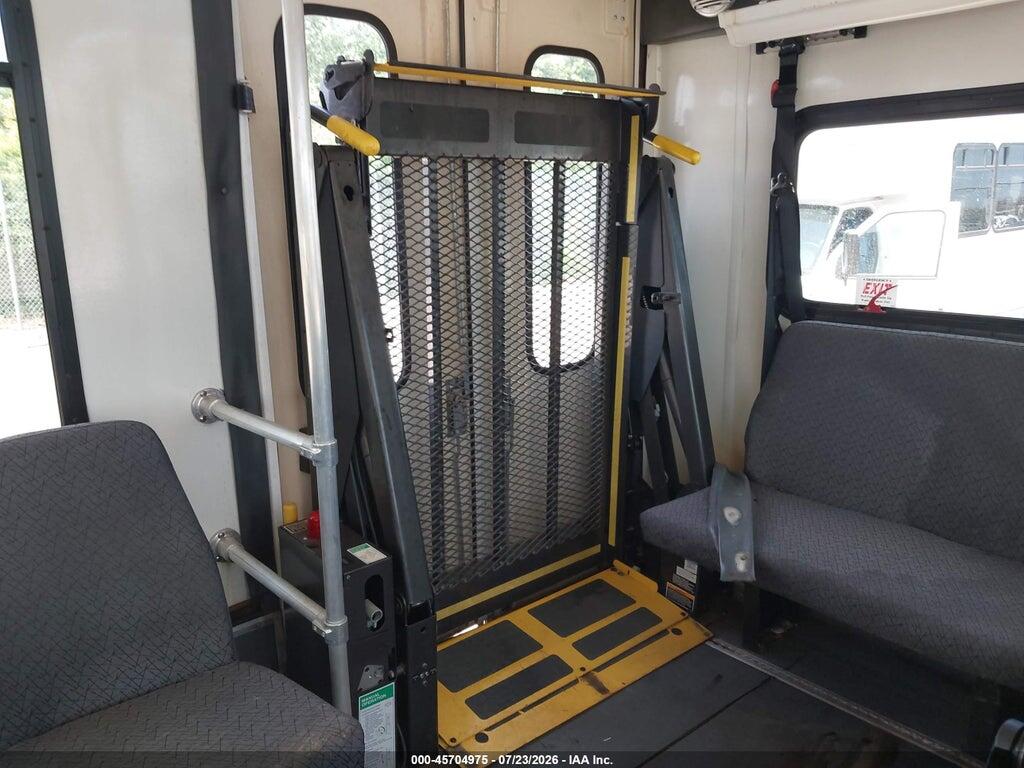 1FDAF5GY1CEB45210 2012 FORD F-550 CHASSIS photo no. 12