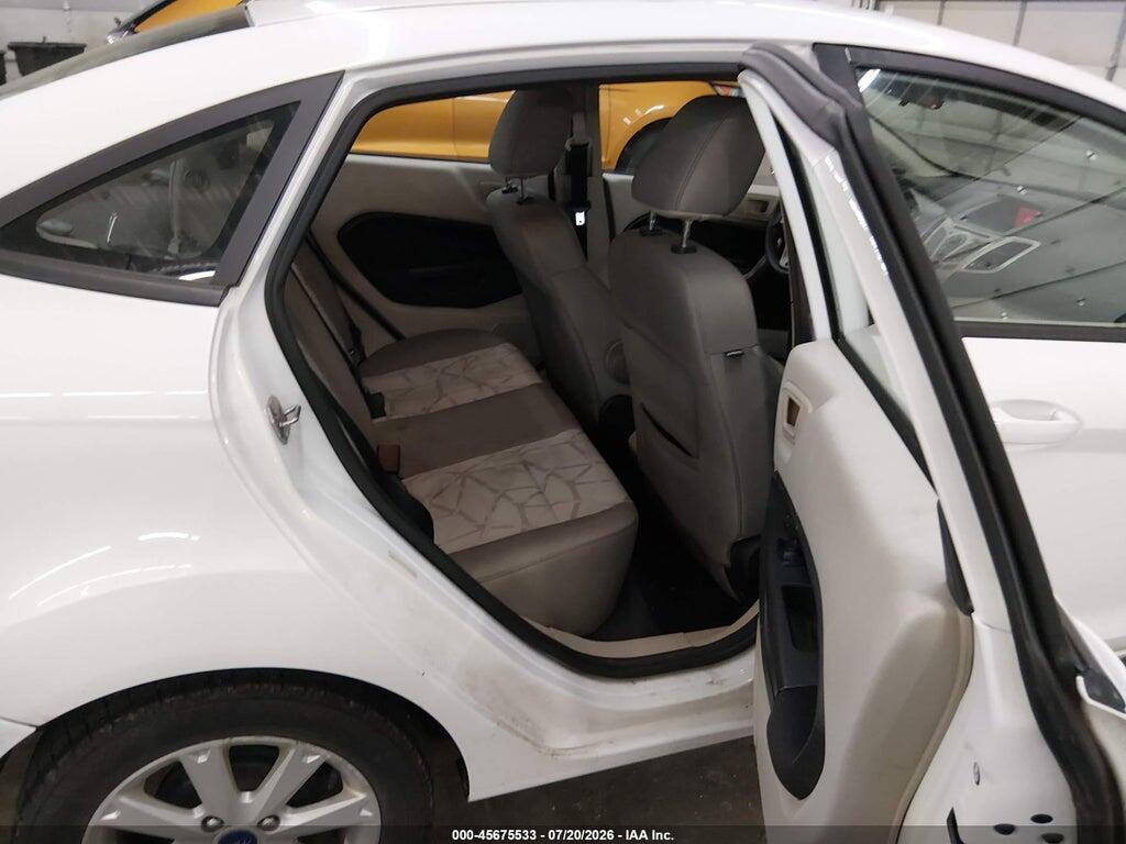 3FADP4BJ4CM160321 2012 FORD FIESTA photo no. 8