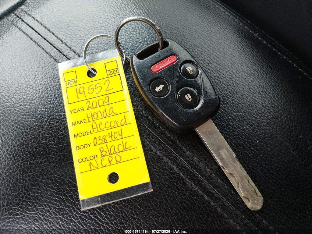 1HGCP36839A038404 2009 HONDA ACCORD photo no. 11