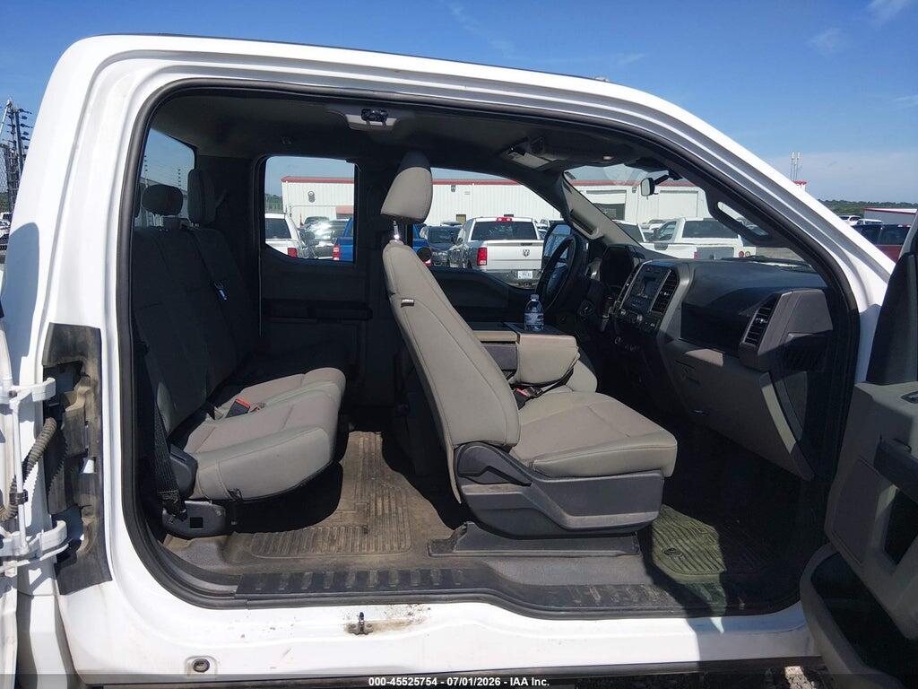 1FT8X3C65NEC95848 2022 FORD F-350 photo no. 8