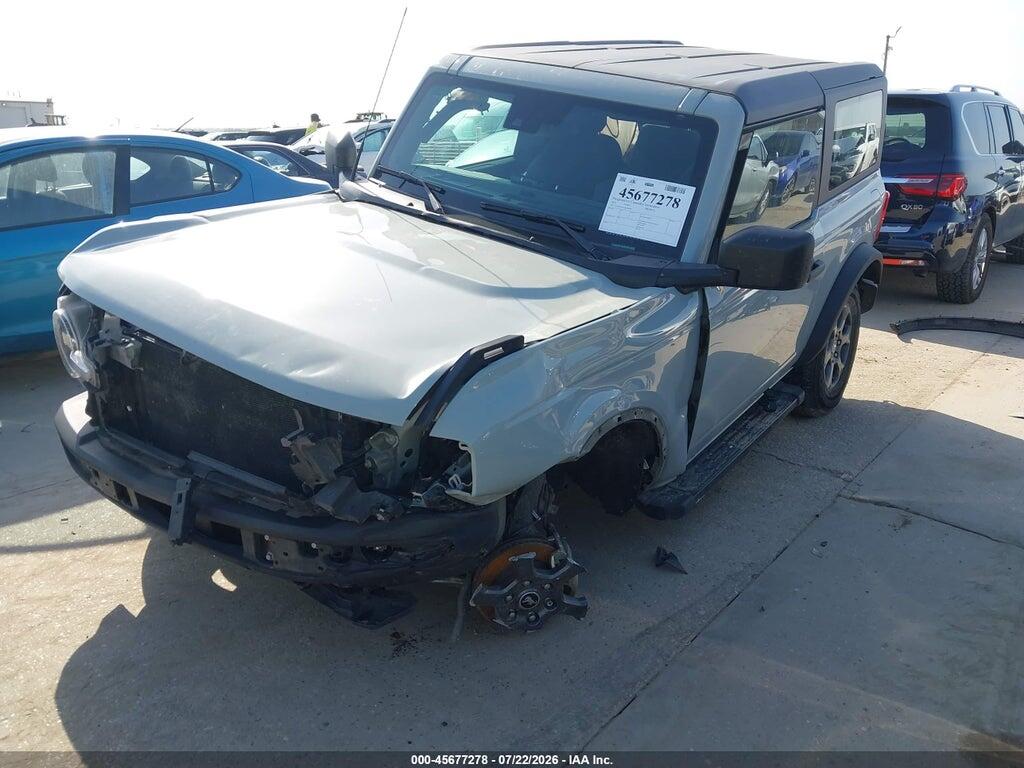 1FMDE5AP1NLB64080 2022 FORD BRONCO photo no. 2